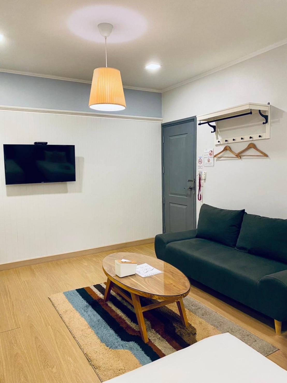 La Riva Boutique Hotel Kamphaeng Phet Exteriör bild